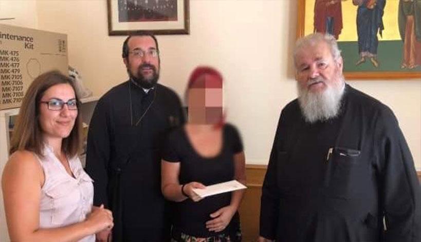 Ο 8χρόνος Γιάννης ταξιδεύει με αποσκευή την αγάπη