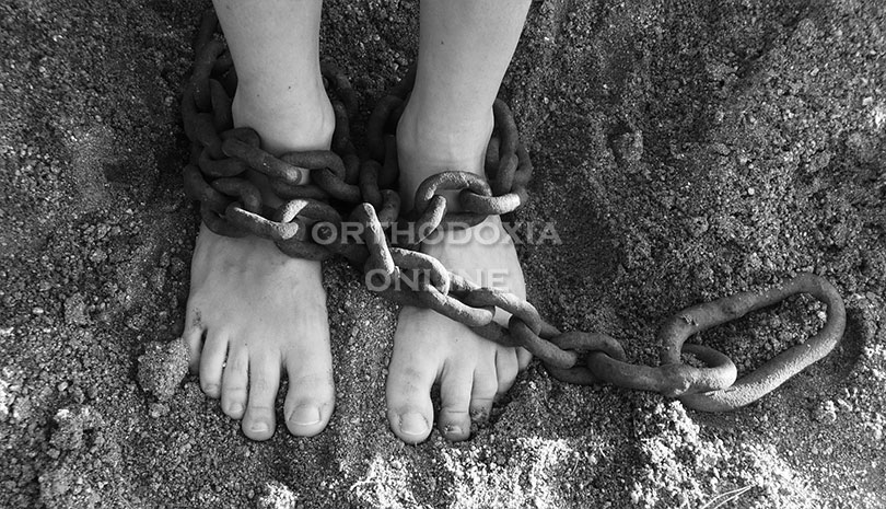 Τι παράξενα πράγματα είναι αυτά; Τα ανάκτορα κόλαση, η φυλακή παράδεισος!