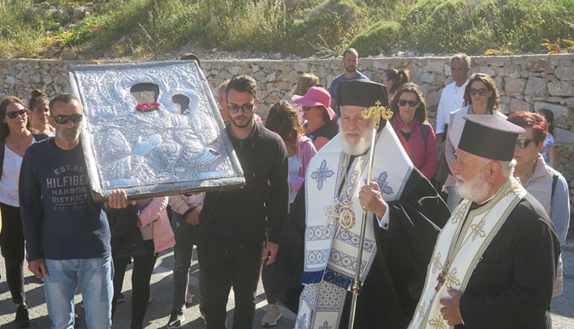 Ο εσπερινός της Παναγίας της Μαγιάτισσας