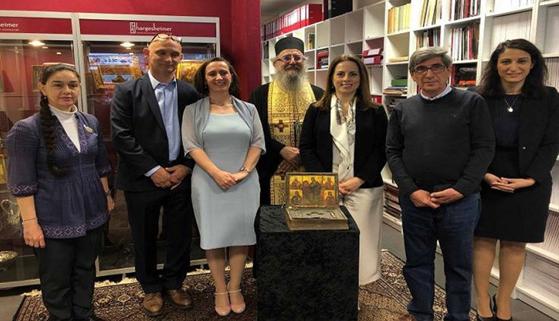 Σε κυπριακά χέρια η λειψανοθήκη του Αγίου Μάμαντος