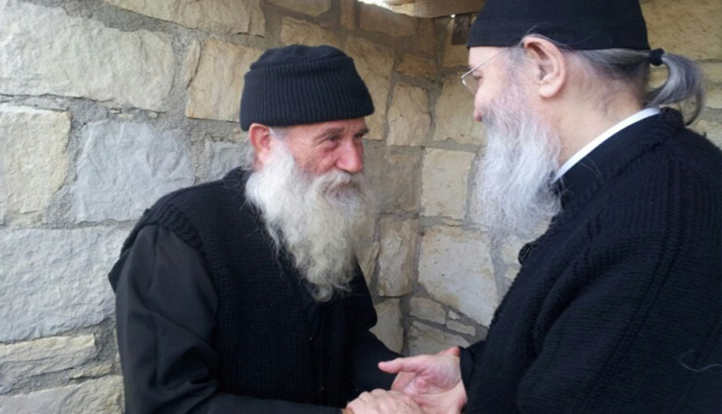Γέροντας Θεόδωρος -Νείλος ο ησυχαστής: Αν είχα ίχνος εμπαθείας μέσα στην καρδιά μου, θα σταματούσα την Θεία Κοινωνία