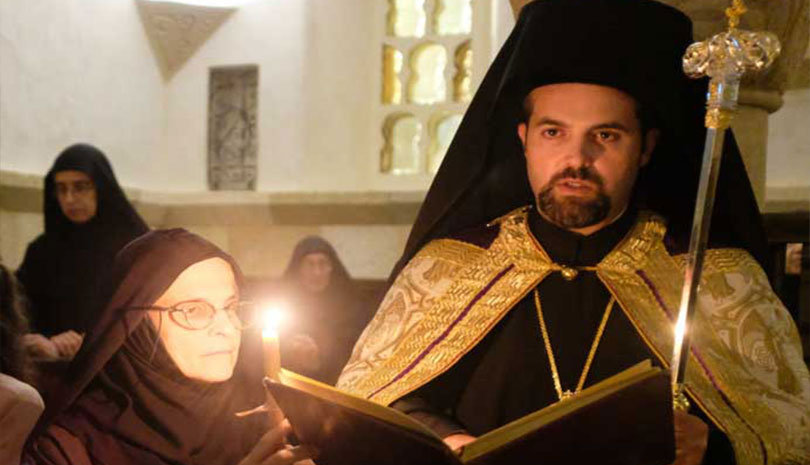 Ολονύκτια αγρυπνία επί τη μεγάλη εορτή της Κοιμήσεως της Υπεραγίας Θεοτόκου στην Ιερά Μονή της Αγίας Σκέπης Σολάν στη Νότια Γαλλία