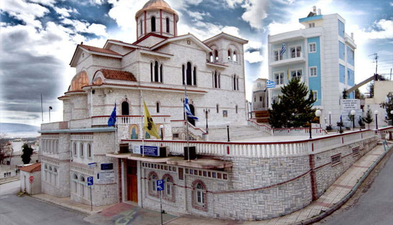 Το Καματερό υποδέχεται το «Μέτρο της Αγάπης» τον Τίμιο Σταυρό