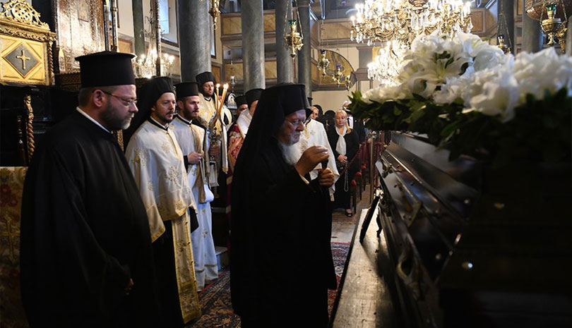 Η νεκρώσιμος ακολουθία του αειμνήστου Άρχοντος πρώην Λαμπαδαρίου της Αγίας του Χριστού Μ. Εκκλησίας Ιωάννου Χαριατίδου