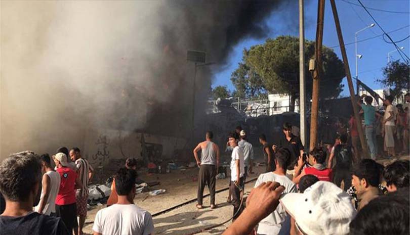 Η Μόρια και πάλι στις φλόγες - Πιο κοντά στο εφιαλτικό σενάριο