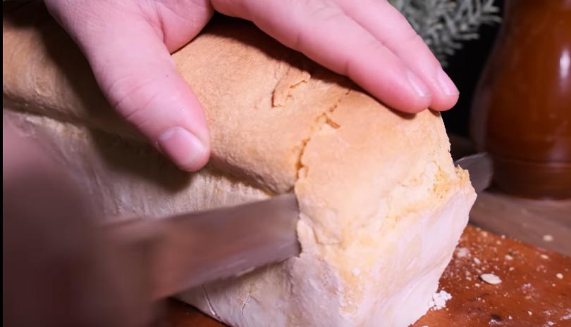 Αφράτο ψωμάκι με τραγανή κόρα από έξω - Μια συνταγή που θα αγαπήσετε