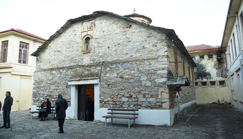 Η Ι.Μ. Κίτρους για τα δημοσιεύματα περί φιλοξενίας μεταναστών στην Μονή Παναγίας Πέτρας Ολύμπου