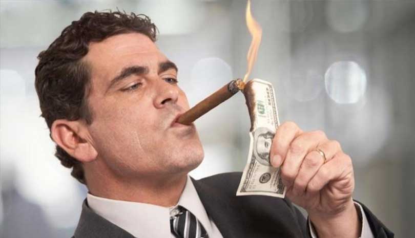 Ο πλούτος των δισεκατομμυριούχων αυξήθηκε σε επίπεδο ρεκόρ εν μέσω της πανδημίας του κορωνοϊού