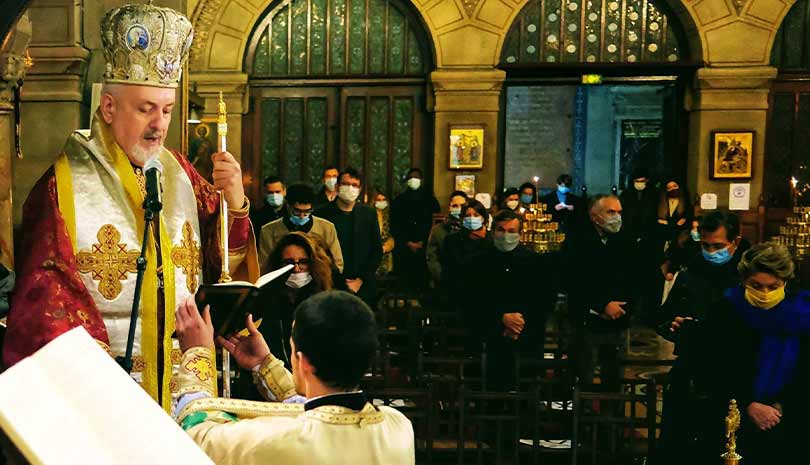 Επαναλειτουργούν οι Εκκλησίες στη Γαλλία