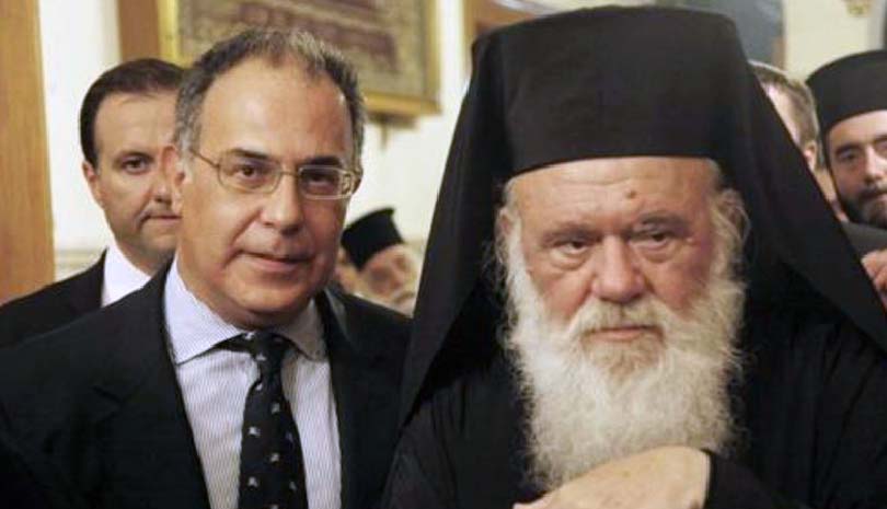 Χάρης Κονιδάρης: «Ο Αρχιεπίσκοπος δεν θα δεχόταν ποτέ να τύχει "προνομιακής" μεταχείρισης»