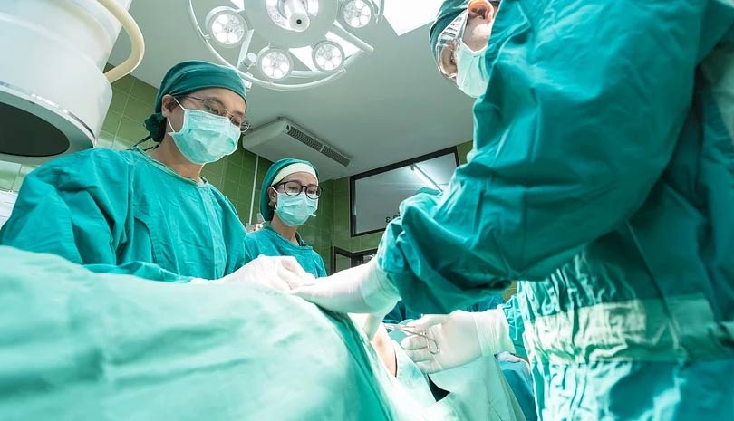 Ανακοίνωση ΟΕΝΓΕ για εκ νέου μείωση των χειρουργικών επεμβάσεων