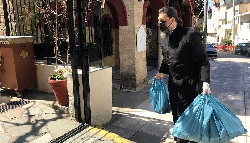 "Δέματα Αγάπης" από τη Μητρόπολη Νέας Ιωνίας