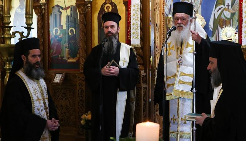 Το 40ήμερο μνημόσυνο του εθνικού ευεργέτη Ιακώβου Τσούνη τέλεσε ο Αρχιεπίσκοπος