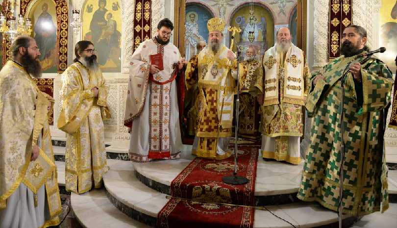 Μητρόπολη Πατρών: Χειροτονία Πρεσβυτέρoυ τέλεσε ο Μητροπολίτης Πατρών