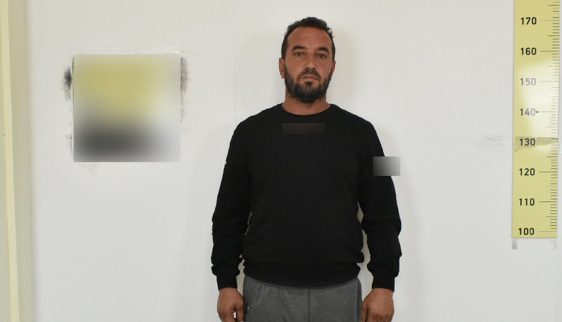 Κολωνός: Η ΕΛ.ΑΣ. ανακοίνωσε τα στοιχεία ταυτότητας και φωτογραφίες του 42χρονου