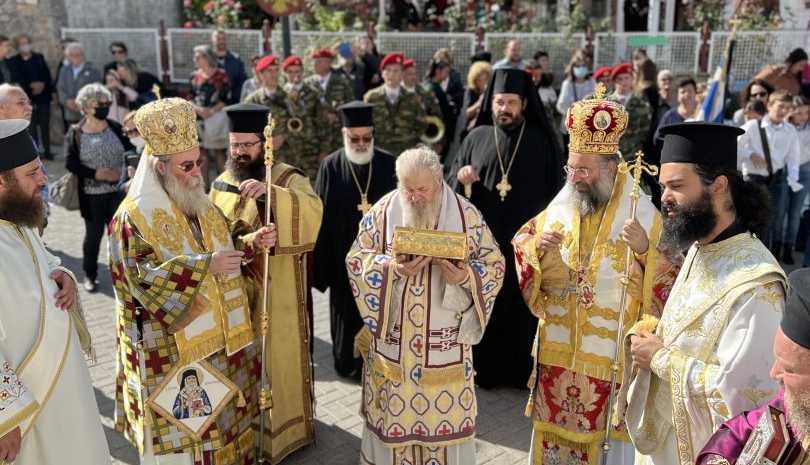 Αρχιερατικό Συλλείτουργο στον Άγιο Νεκτάριο Χανίων