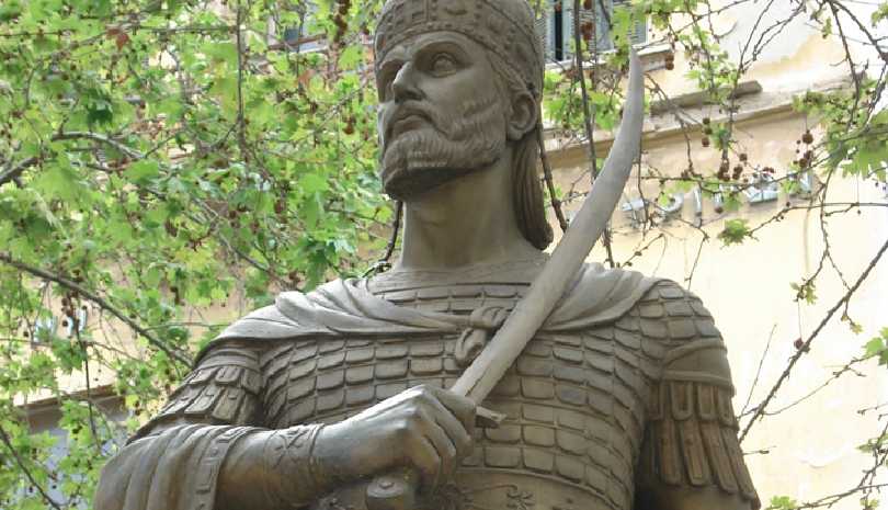 Όλοι έχουμε ακούσει για τον θρύλο του μαρμαρωμένου βασιλιά - Ποιος ήταν;
