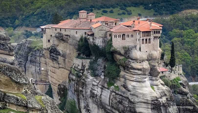 Εορτολόγιο ποιοι γιορτάζουν σήμερα Τρίτη 20 Δεκεμβρίου 2022