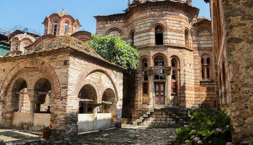 Τι γιορτή είναι αύριο Παρασκευή, 1 Δεκεμβρίου 2023
