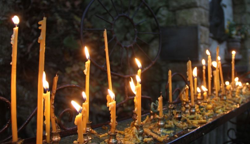 Ο Αναστάσιμος Χαιρετισμός που συγκλόνισε το οστεοφυλάκιο!