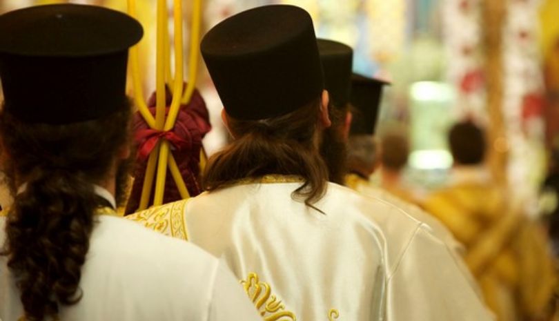 Πολλοί κατηγορούν τους Παπάδες και λένε ότι δεν είναι καλοί