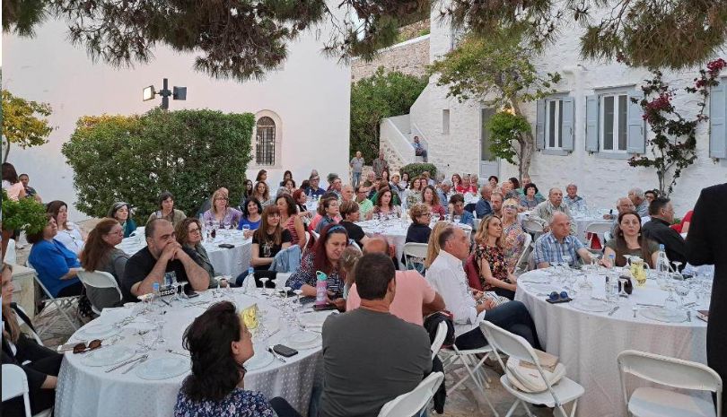 Ιερά Μητρόπολη Σύρου: Λήξη των μαθημάτων του Σχολείου Οικογένειας