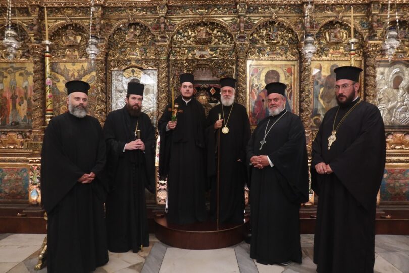 Κουρά Μοναχού στην Ιερά Μονή Παναγίας Τουρλιανής Μυκόνου