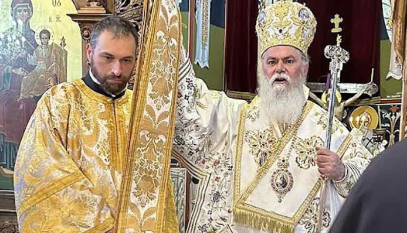 Χειροτονία Διακόνου από τον Μητροπολίτη Καλαβρύτων