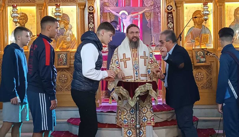 Κοντά στους μαθητές ο Μητροπολίτης Αιτωλίας και Ακαρνανίας Δαμασκηνός