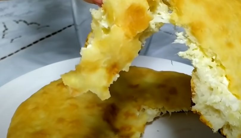 Τηγανόψωμα με γέμιση τυριών