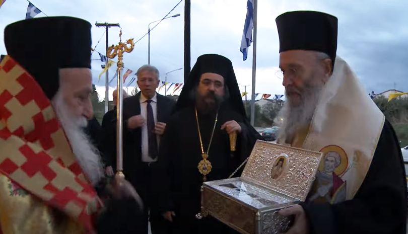 To Άργος Ορεστικού υποδέχεται Ιερό λείψανο Αγίου Καλλινίκου – LIVE – ΒΙΝΤΕΟ
