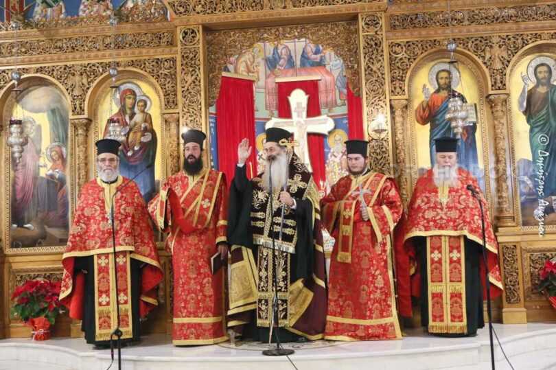Μητρόπολη Φθιώτιδος: Στον Ιερό Μητροπολιτικό Ναό Ευαγγελισμού της Θεοτόκου Λαμίας ιερούργησε σήμερα Κυριακή, 17 /12/2023. ο Σεβασμιώτατος Μητροπολίτης Φθιώτιδος κ. Συμεών.