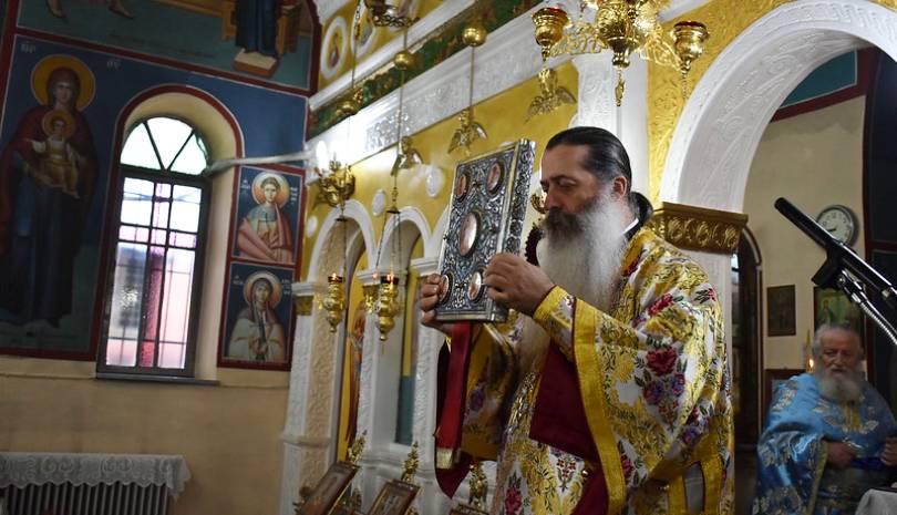 Μητροπολίτης Φθιώτιδος: Η αγάπη είναι πιο δυνατή από το σκοτάδι της θλίψης και του πόνου