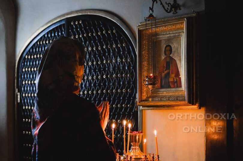 Δημήτριος Λυκούδης: Βάζετε ορθόδοξες Εικόνες στα σπίτια σας