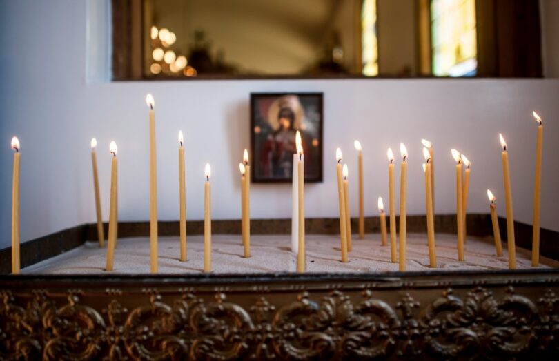 Εκκλησία, κεριά