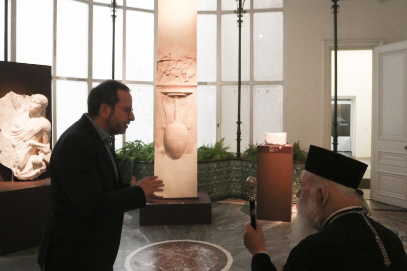 Ο Αρχιεπίσκοπος στο Μουσείο Κυκλαδικής Τέχνης