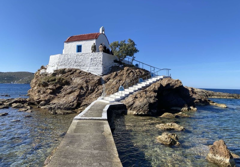 Η εορτή του Αγίου Ισιδώρου στο γραφικό εξωκλήσι της Λέρου