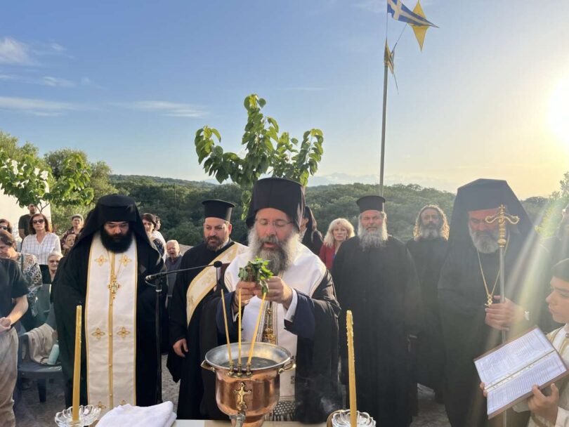 Ο Μητροπολίτης Ρεθύμνης τέλεσε τα θυρανοίξια του Παρεκκλησίου του Οσίου Ιωσήφ του Ησυχαστού