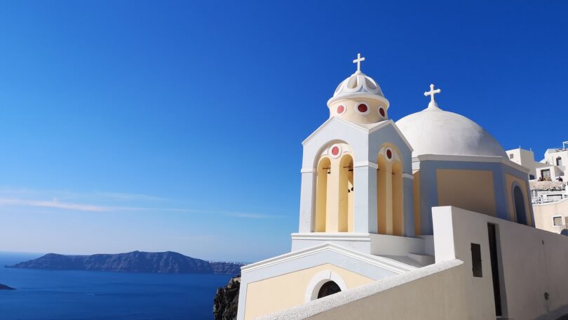 Εκκλησία στην σαντορίνη