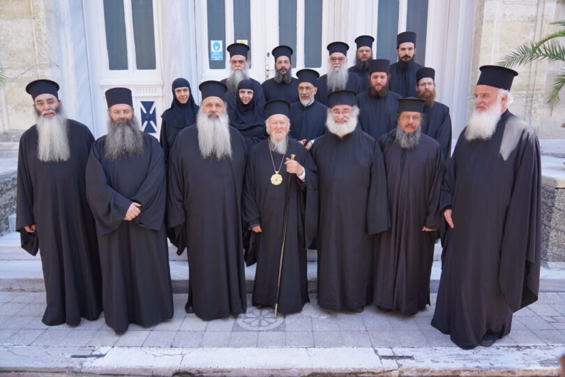 Ο Οικουμενικός Πατριάρχης στον πανηγυρίζοντα Ι. Ναό της Αγίας Κυριακής Κοντοσκαλίου