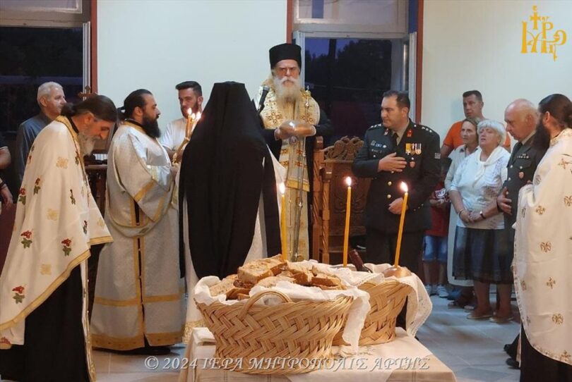Λιτανεύθηκε η Ιερά Εικόνα της Τιμίας Ζώνης της Θεοτόκου στην Άρτα