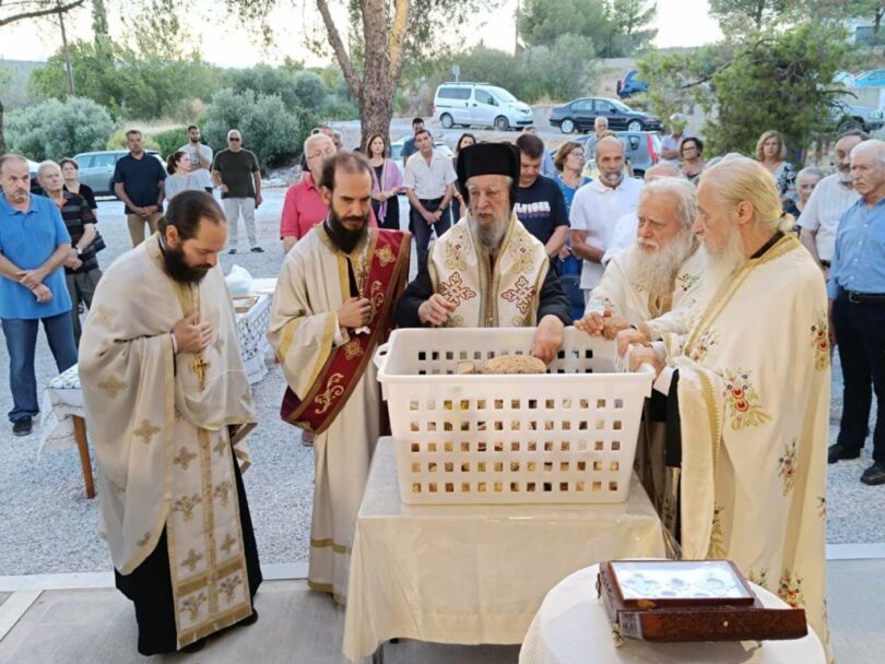 Η Ανακομιδή των Λειψάνων του Αγίου Νεκταρίου στο Κέντρο Υγείας Αλιβερίου