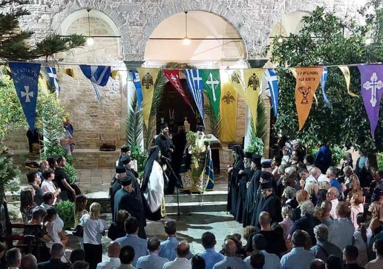 Σάμος: Πανηγυρίζει η Ιερά Μονή Τιμίου Σταυρού