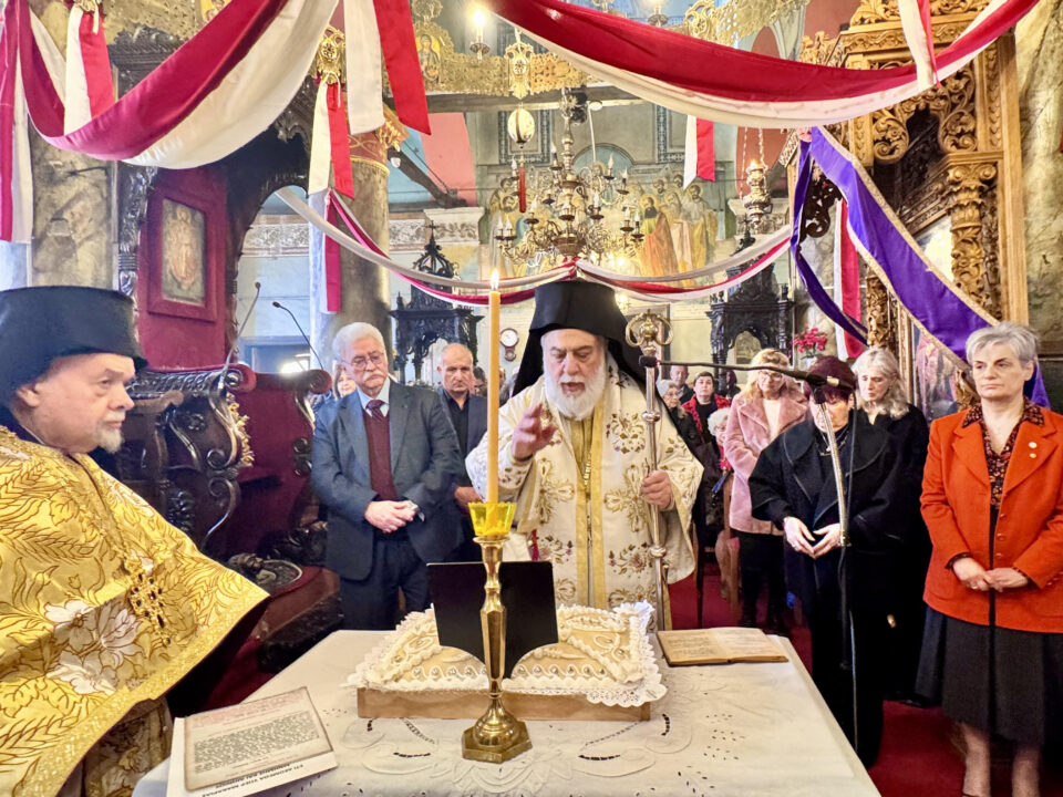 Στην Ιερά Πατριαρχική και Σταυροπηγιακή Μονή της Ενδόξου Μεγαλομάρτυρος Αγίας Αναστασίας της Φαρμακολυτρίας, ετελέσθη, σήμερα Κυριακή 6 Απριλίου 2025 - Ε΄ Νηστειών - Θεία Λειτουργία και Ιερόν Μνημόσυνον υπέρ Αναπαύσεως των ψυχών πάντων των Κωνσταντινοπολιτών, Χοροστατούντος του Σεβασμιωτάτου Μητροπολίτου Μιλήτου κ. Αποστόλου.