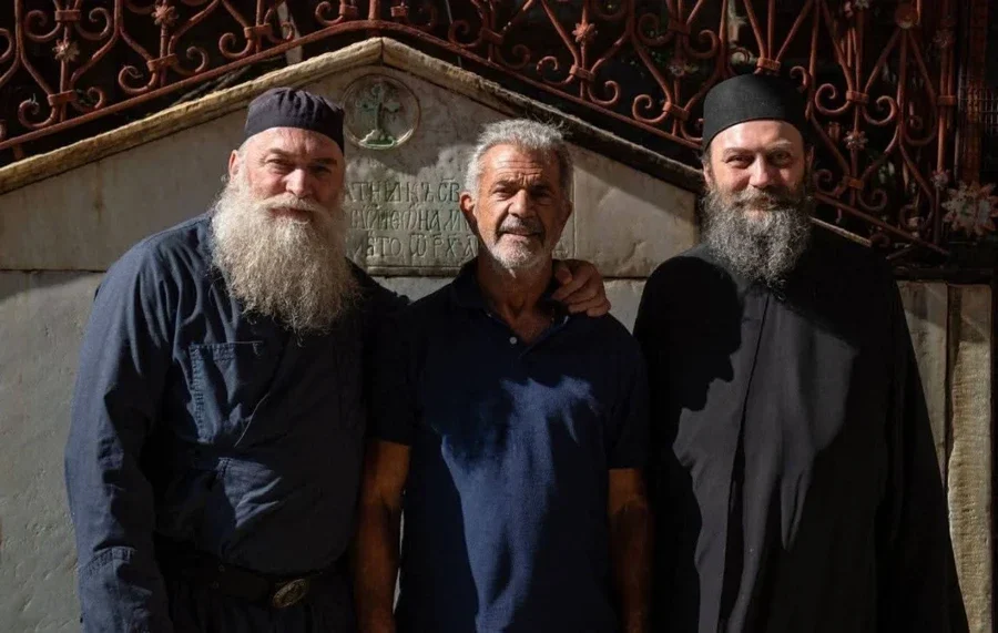 Ο Mel Gibson κάνει πνευματική επίσκεψη στο Άγιον Όρος